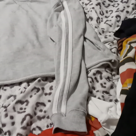 Shirt - Picture 2 of 4